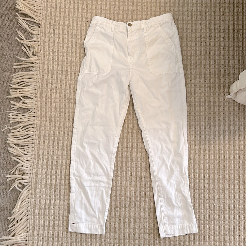 XiRENA pants. White. Size small.